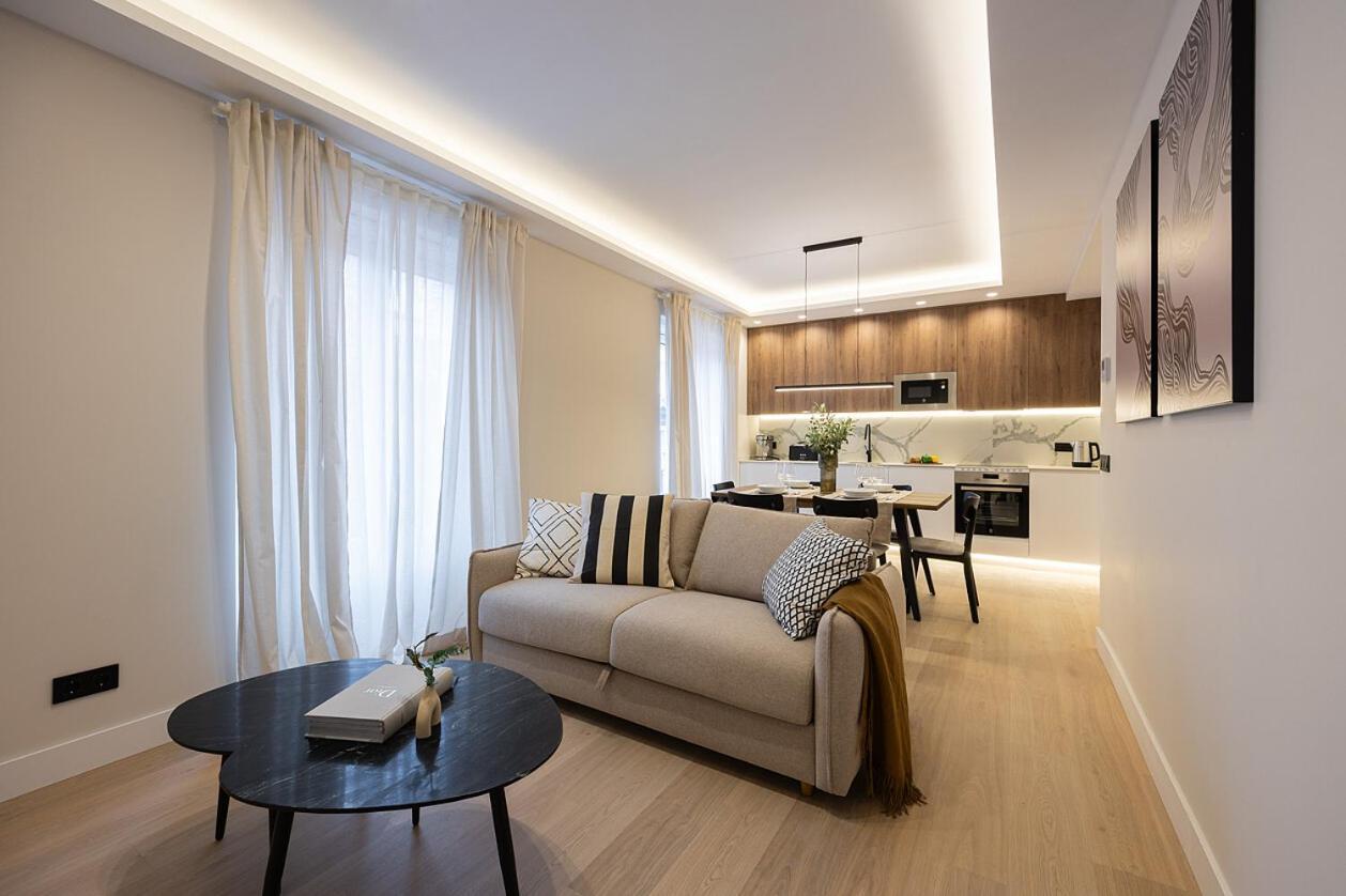 Lejlighed Gran Via Xv Calle De Conchas 4br 4bh Madrid
