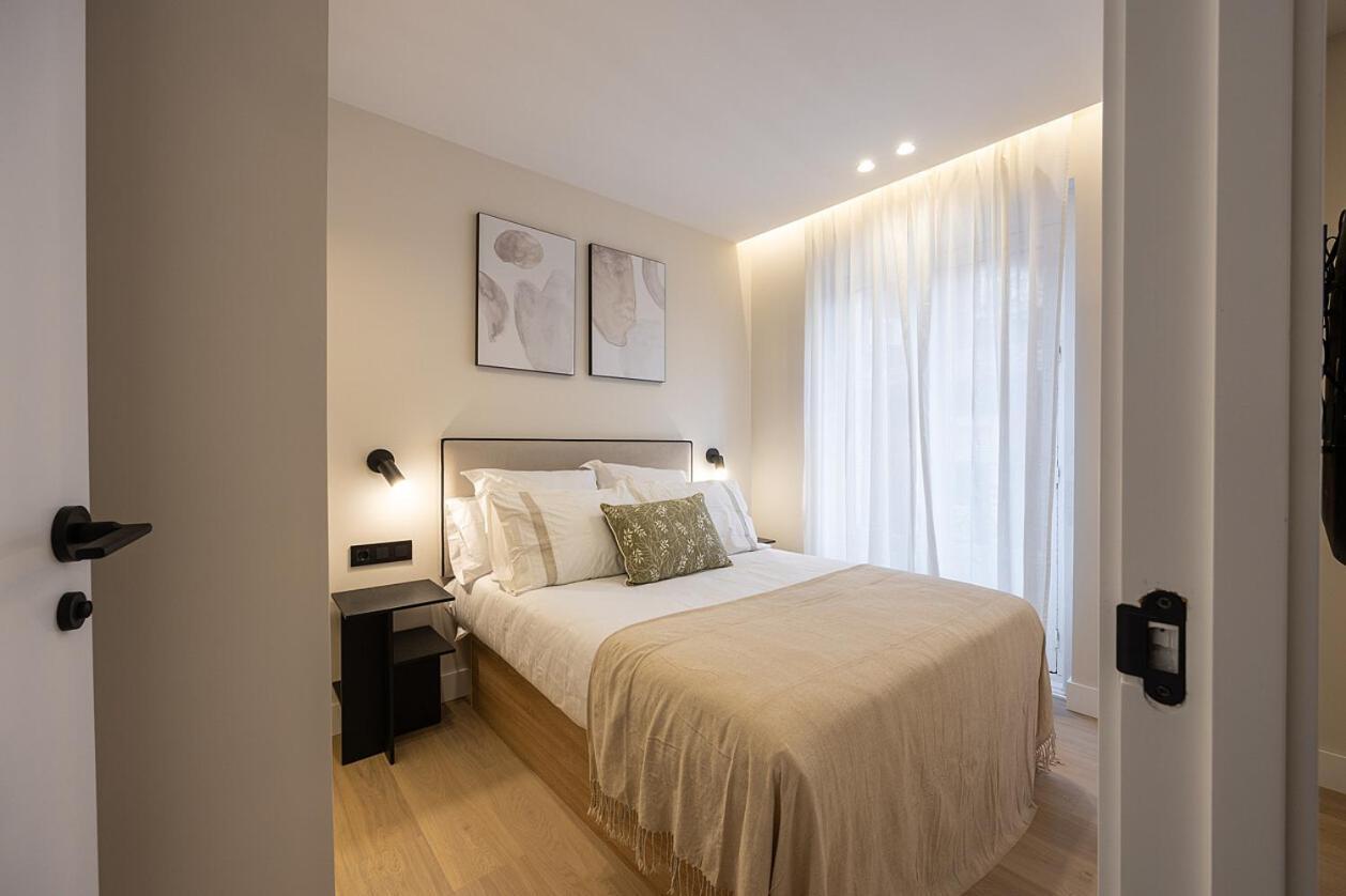 Gran Via Xv Calle De Conchas 4br 4bh Lejlighed