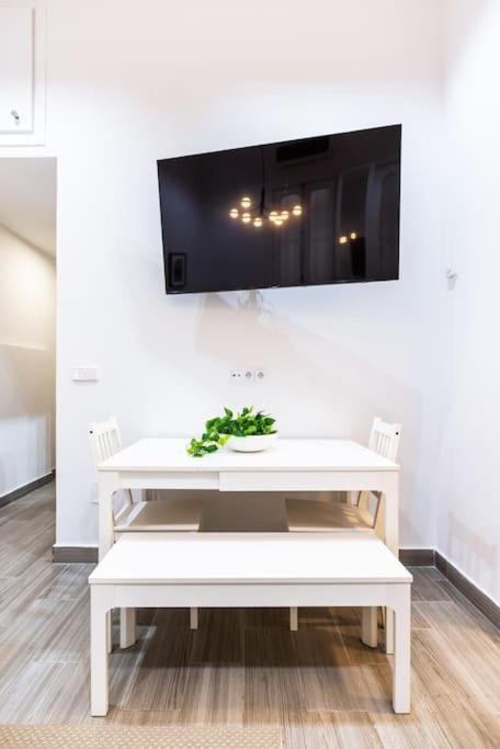 Apartment Ubicacion Inmejorable: 5 Minutos Del Retiro, Wizink Center, Puerta De Alcala, Goya, Serrano, Velazquez Mas. *