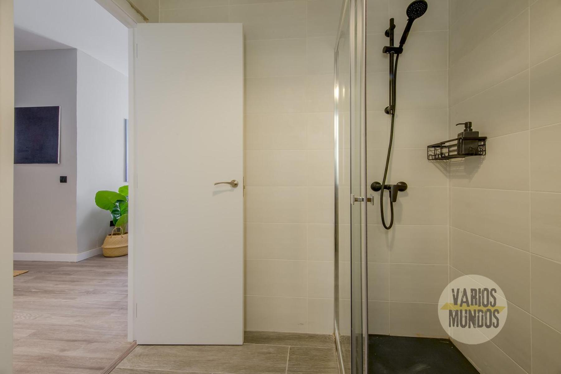 Apartamento Vive Experiencia 7, En Santa Ana 6 Madri