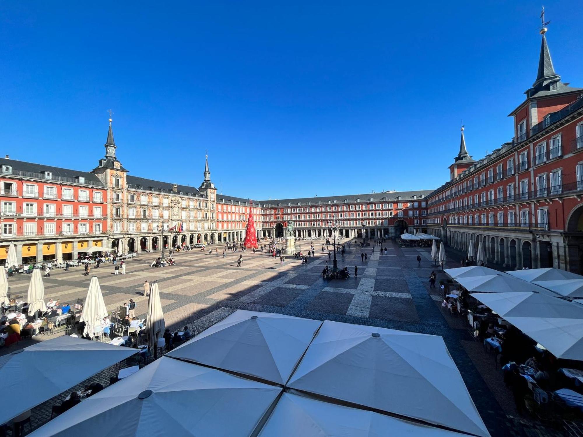 Loft Plaza Mayor 2 Temporal Apartment