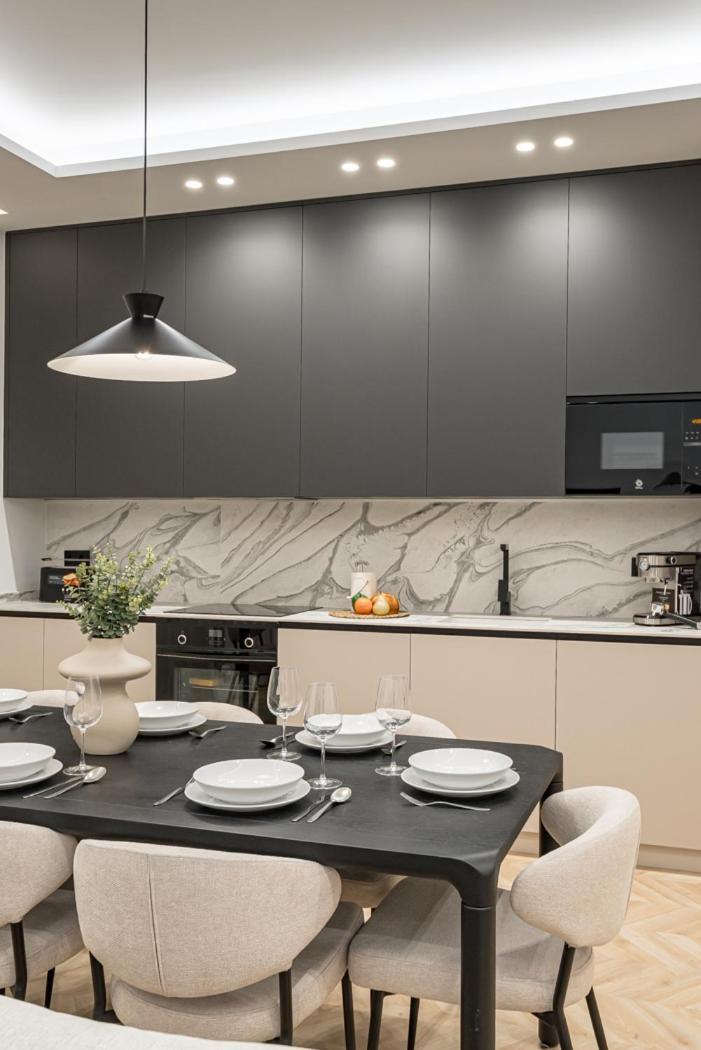 Centro Xx Calle Montera 5br 6bh Madrid