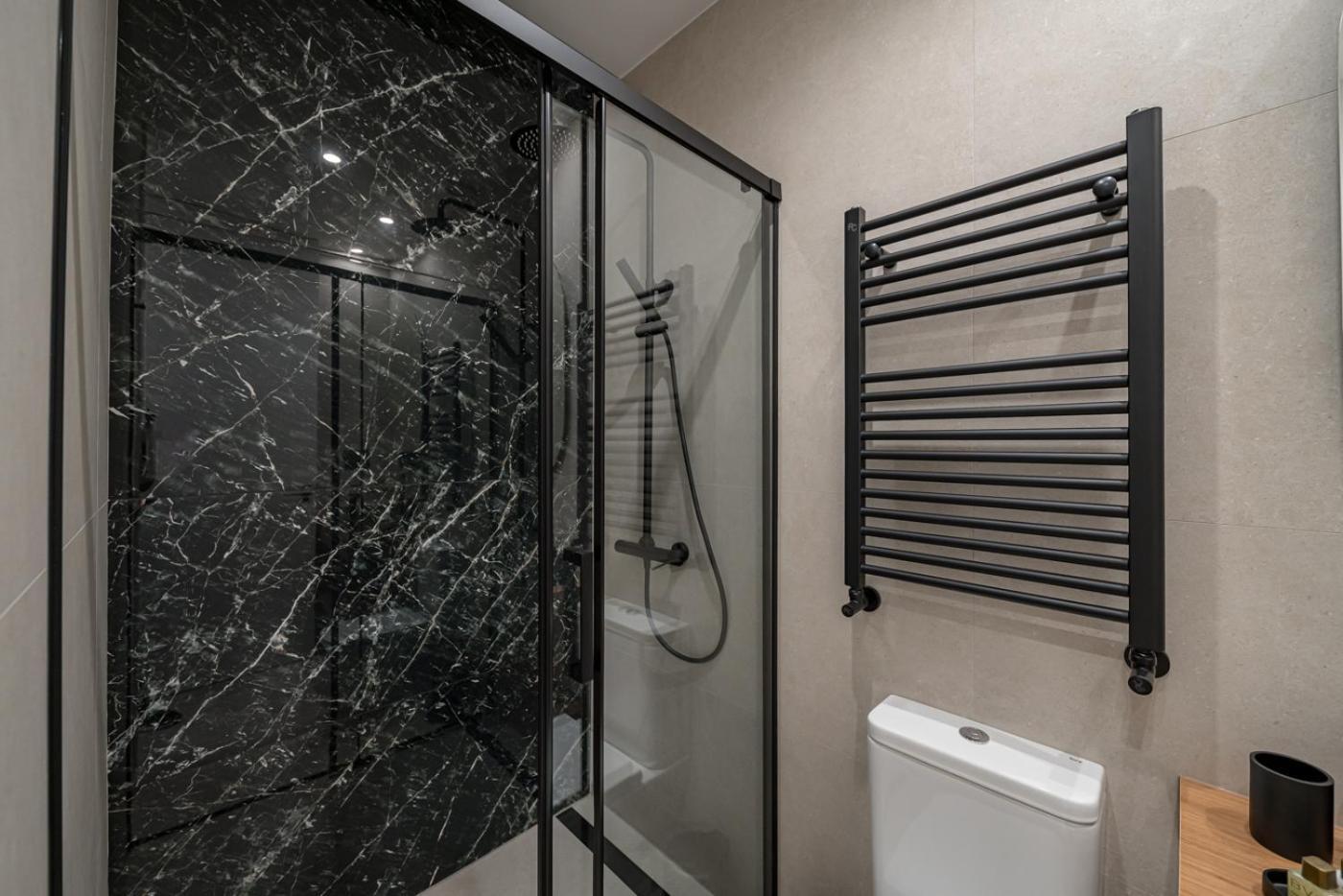 Lejlighed Centro Xx Calle Montera 5br 6bh *