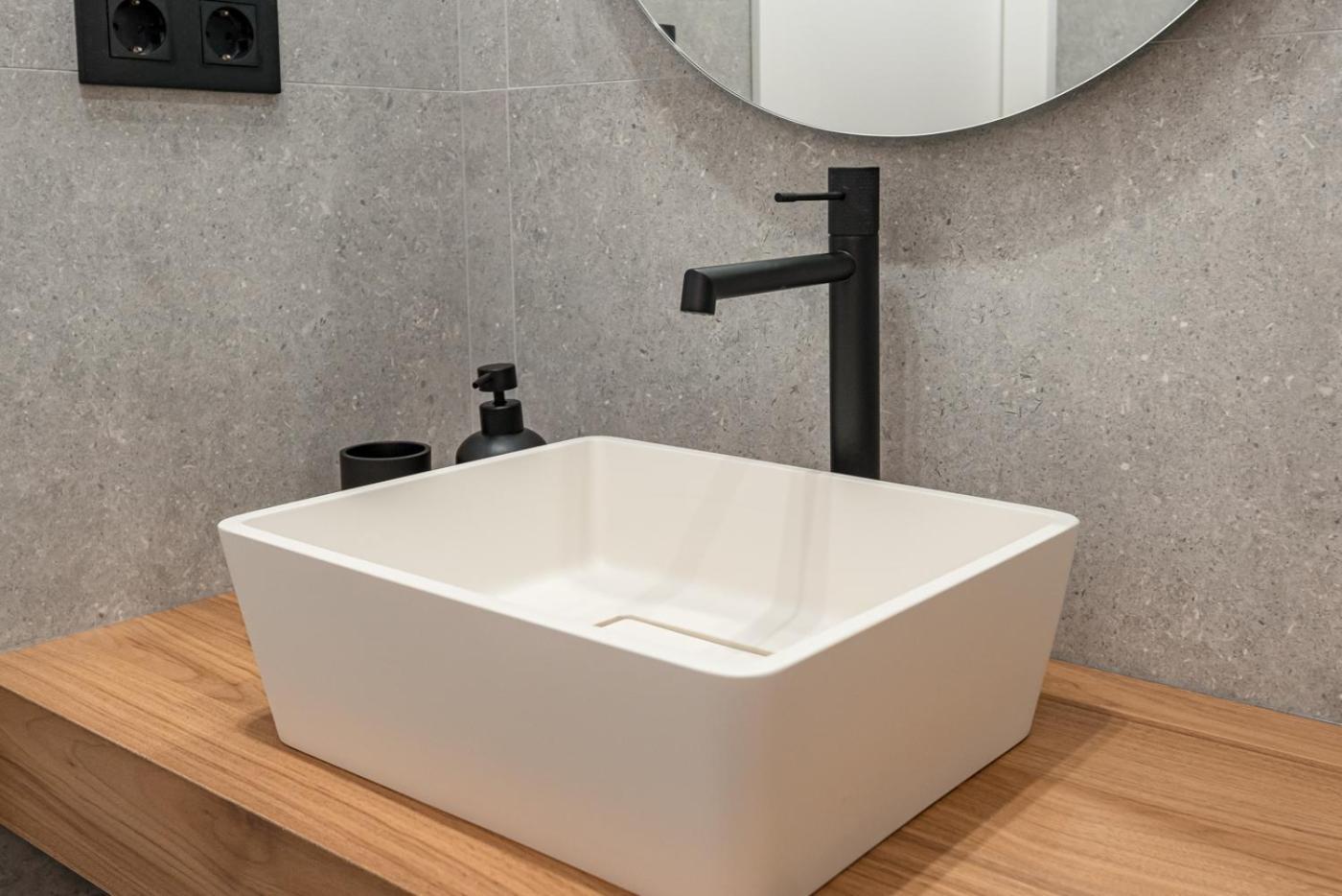Centro Xx Calle Montera 5br 6bh Lejlighed *
