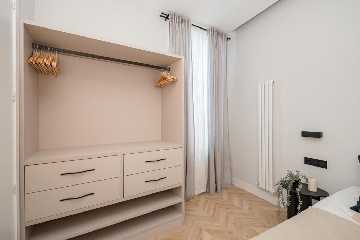 Centro Xx Calle Montera 5br 6bh