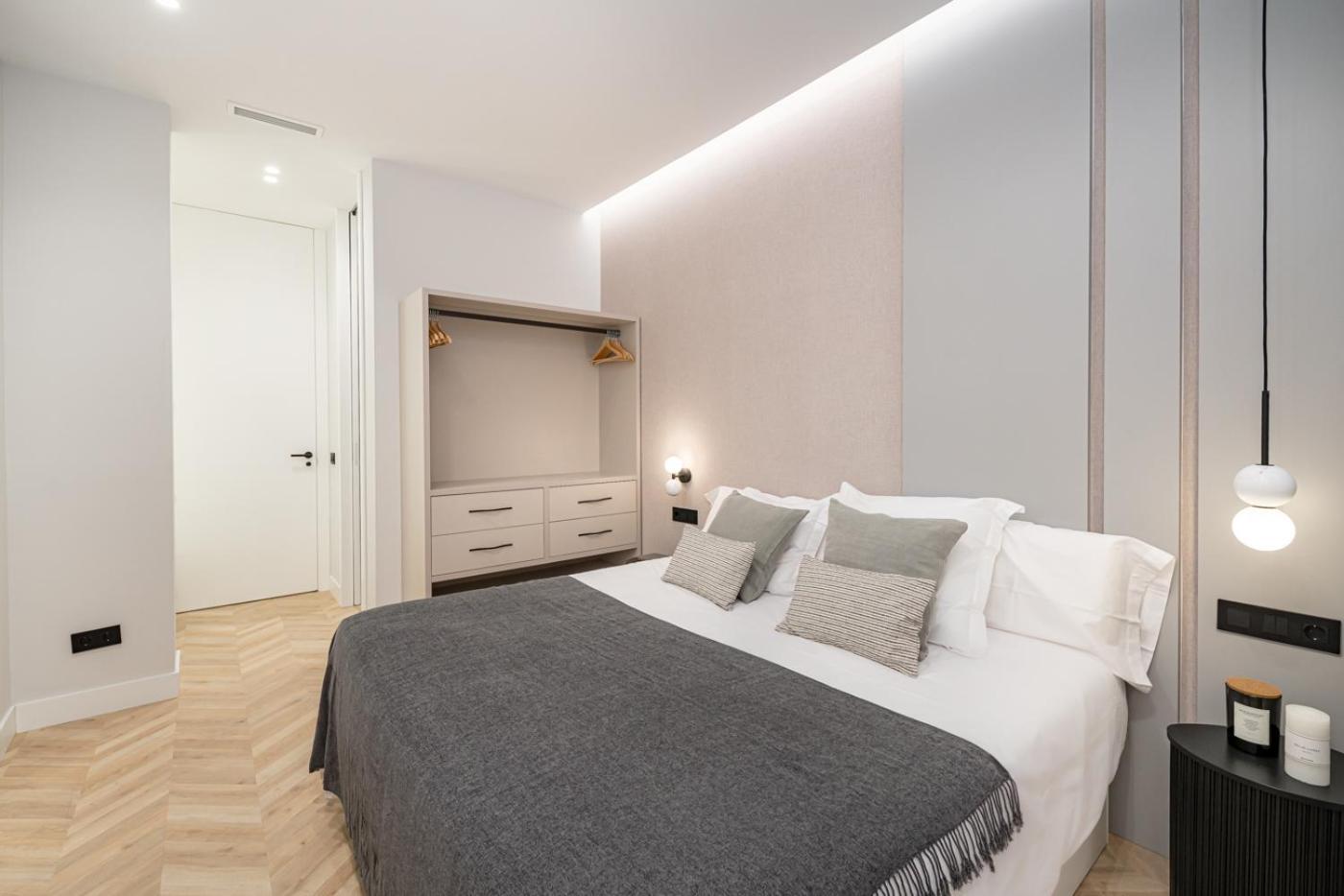 Centro Xx Calle Montera 5br 6bh Lejlighed Madrid