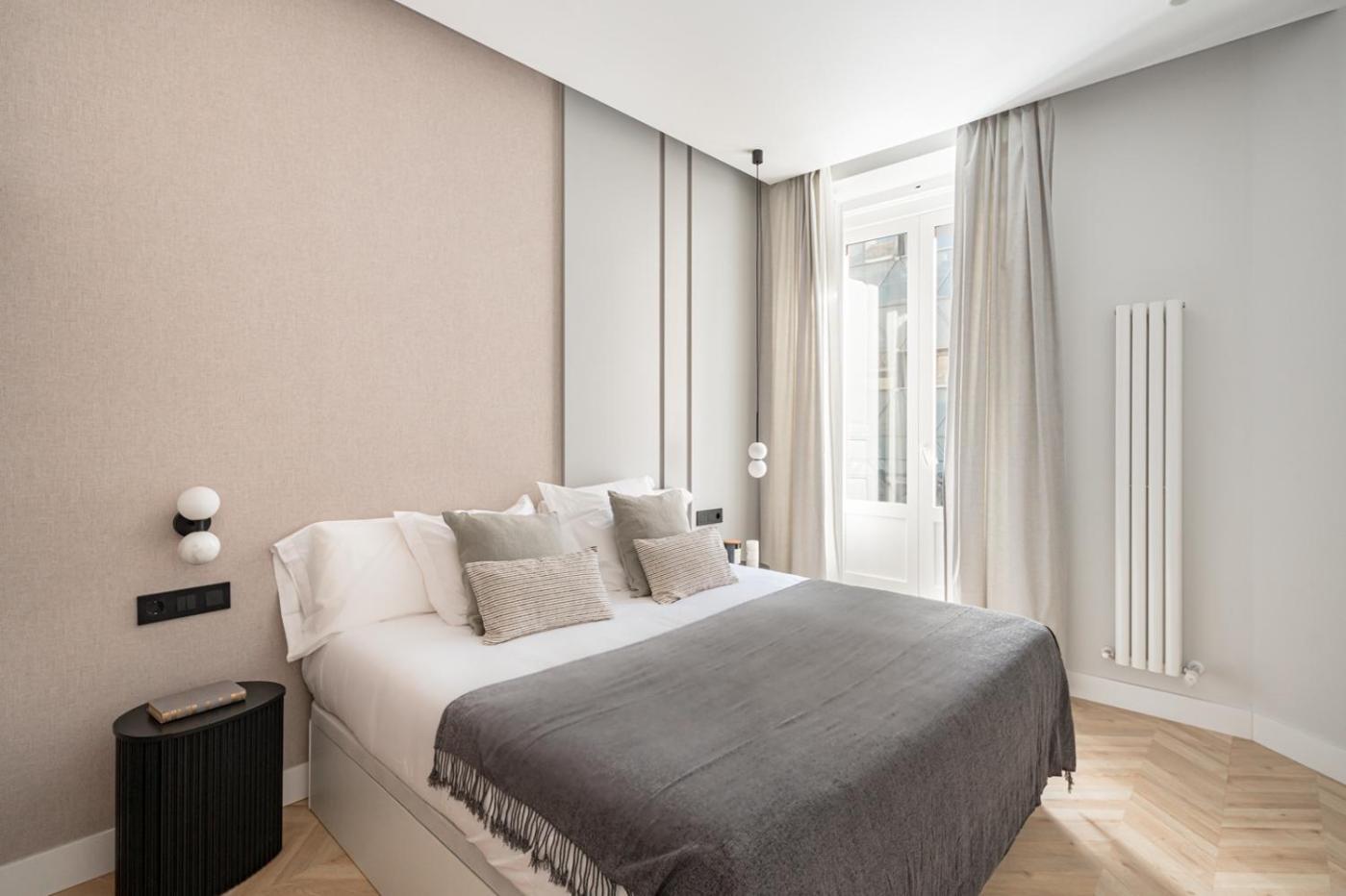 Lejlighed Centro Xx Calle Montera 5br 6bh