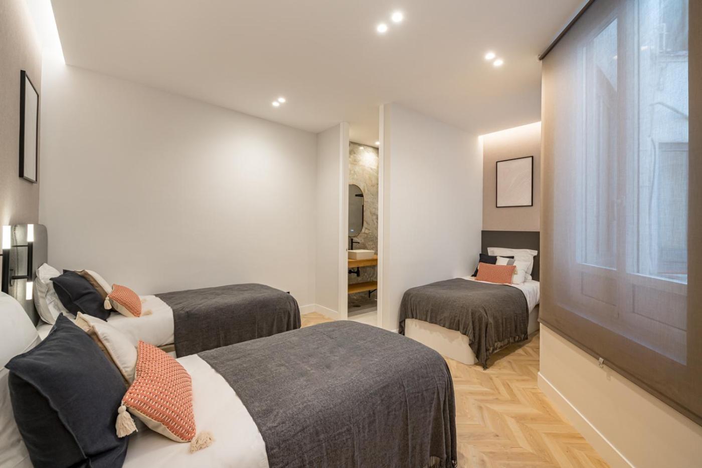 Lejlighed Centro Xx Calle Montera 5br 6bh