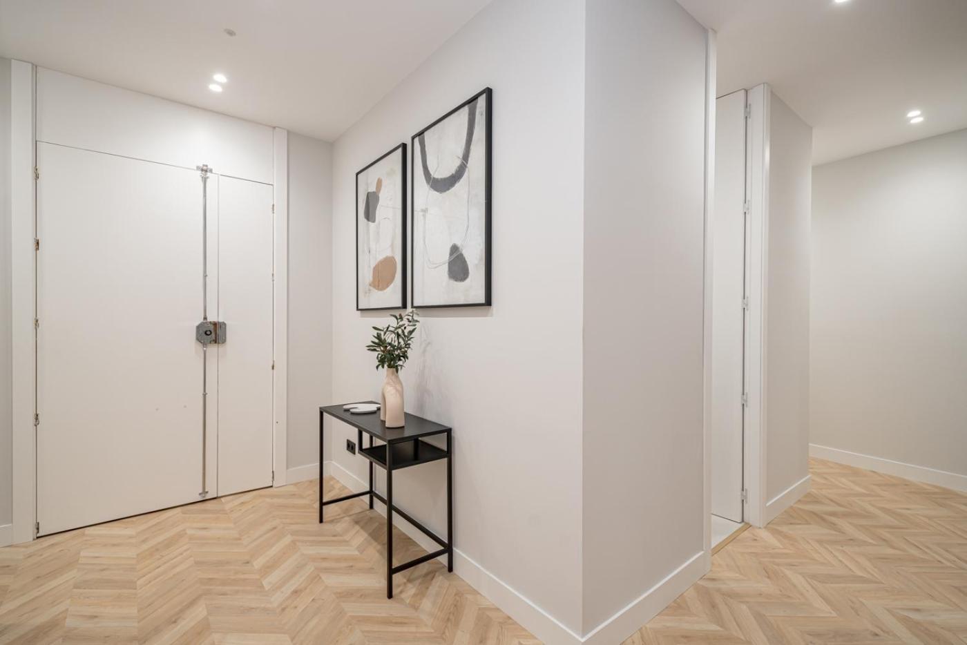 Lejlighed Centro Xx Calle Montera 5br 6bh Madrid