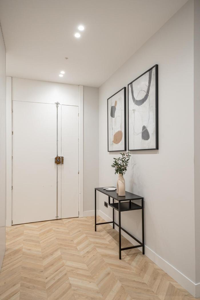 Lejlighed Centro Xx Calle Montera 5br 6bh