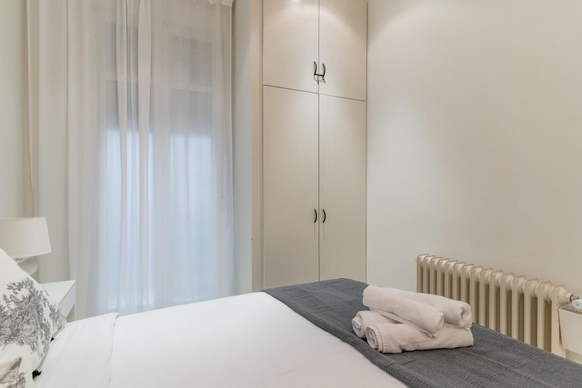 Apartment Spacious Modern-3bedrooms 2bathrooms-plaza Mayor