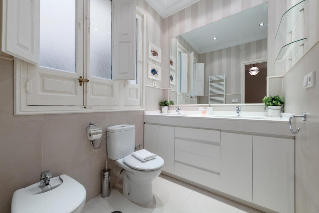 Spacious Bright- 2bd 2bth- Recoletos * Madrid