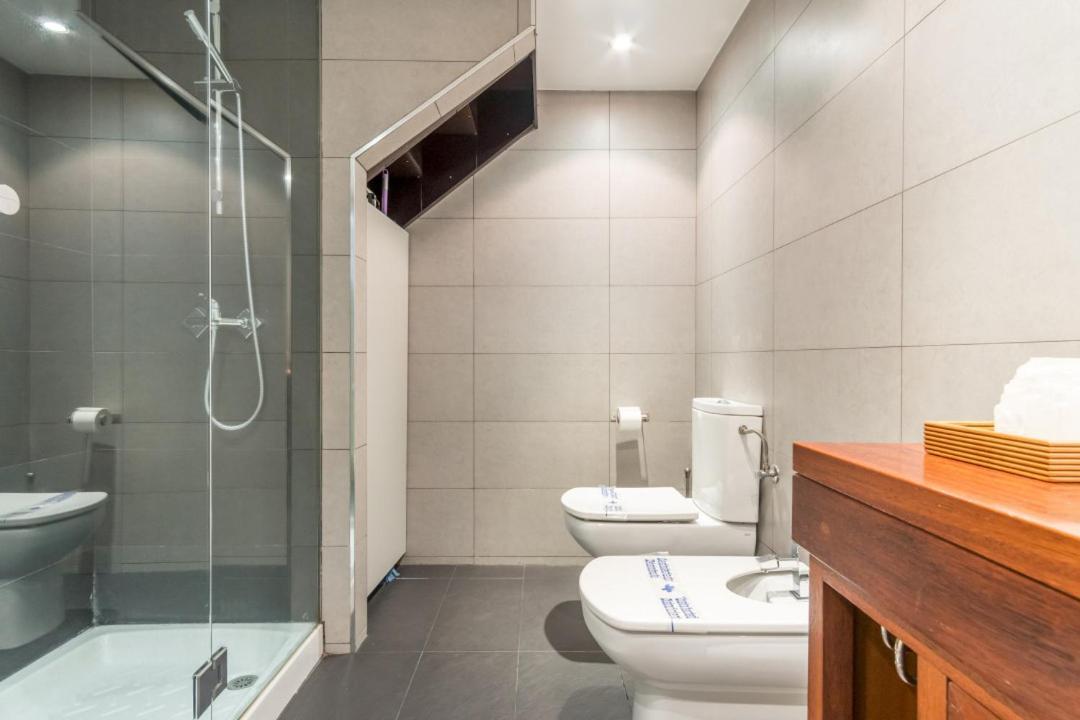 Modern- 2bd 2bth - Opera Apartamento