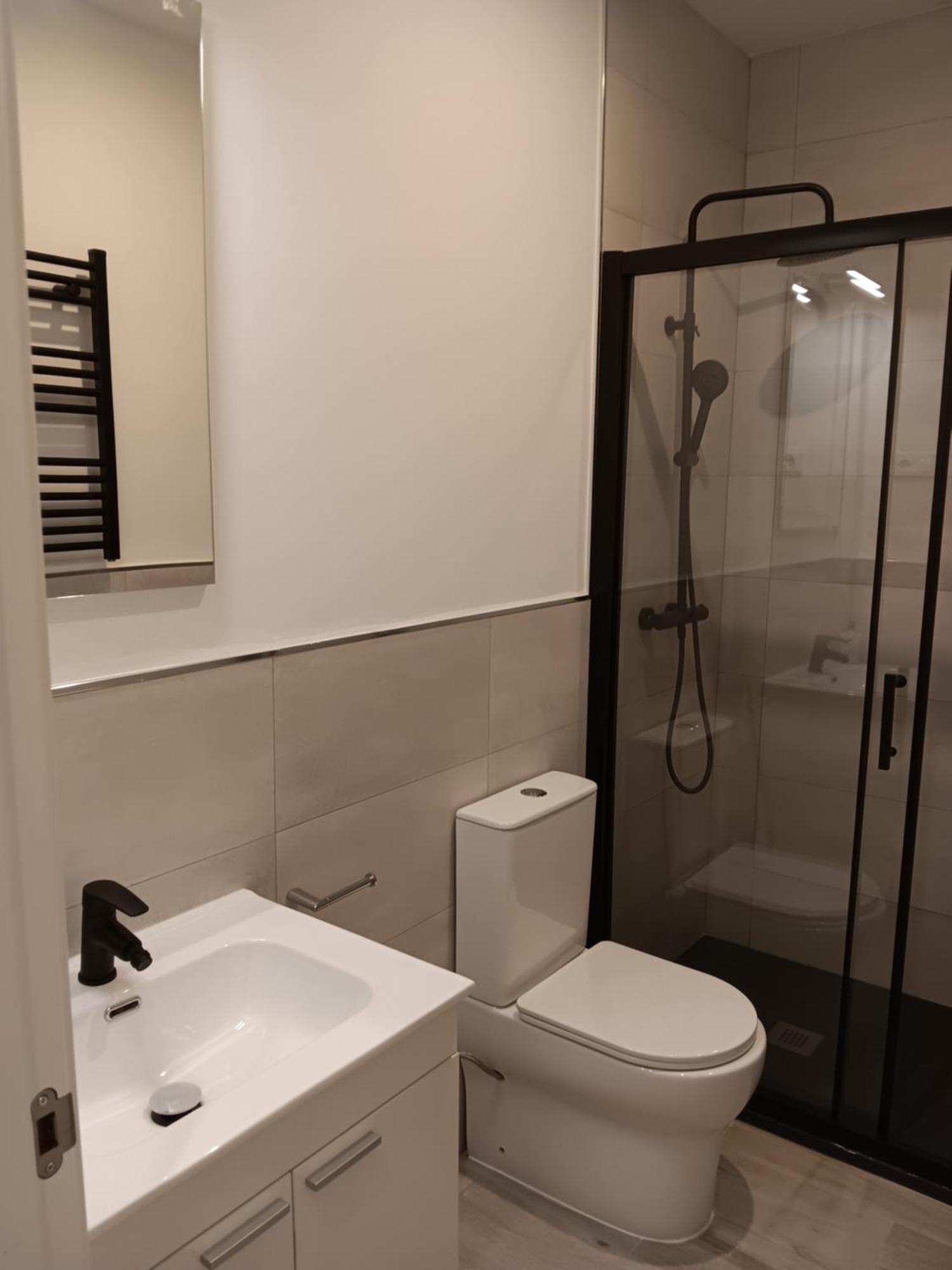 Gregorio Maranon Apartment4