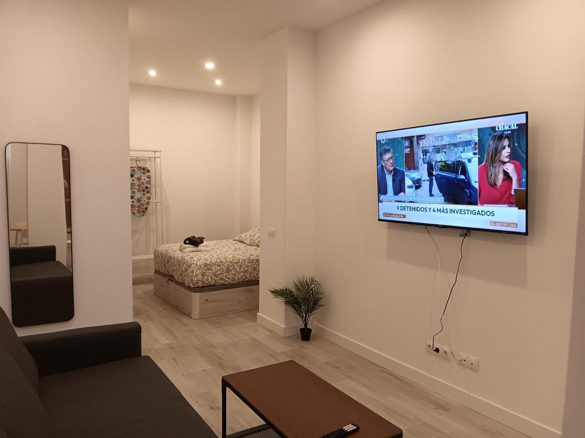 Gregorio Maranon 3 Apartment