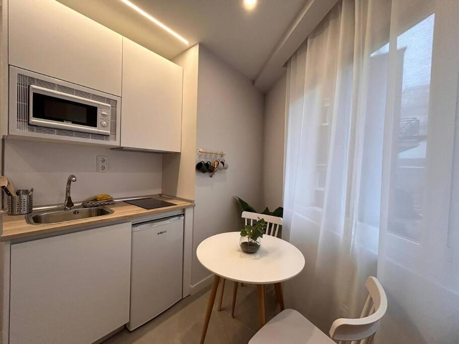 Apartamento Cozy In Tetuan - En 1/8 Madrid