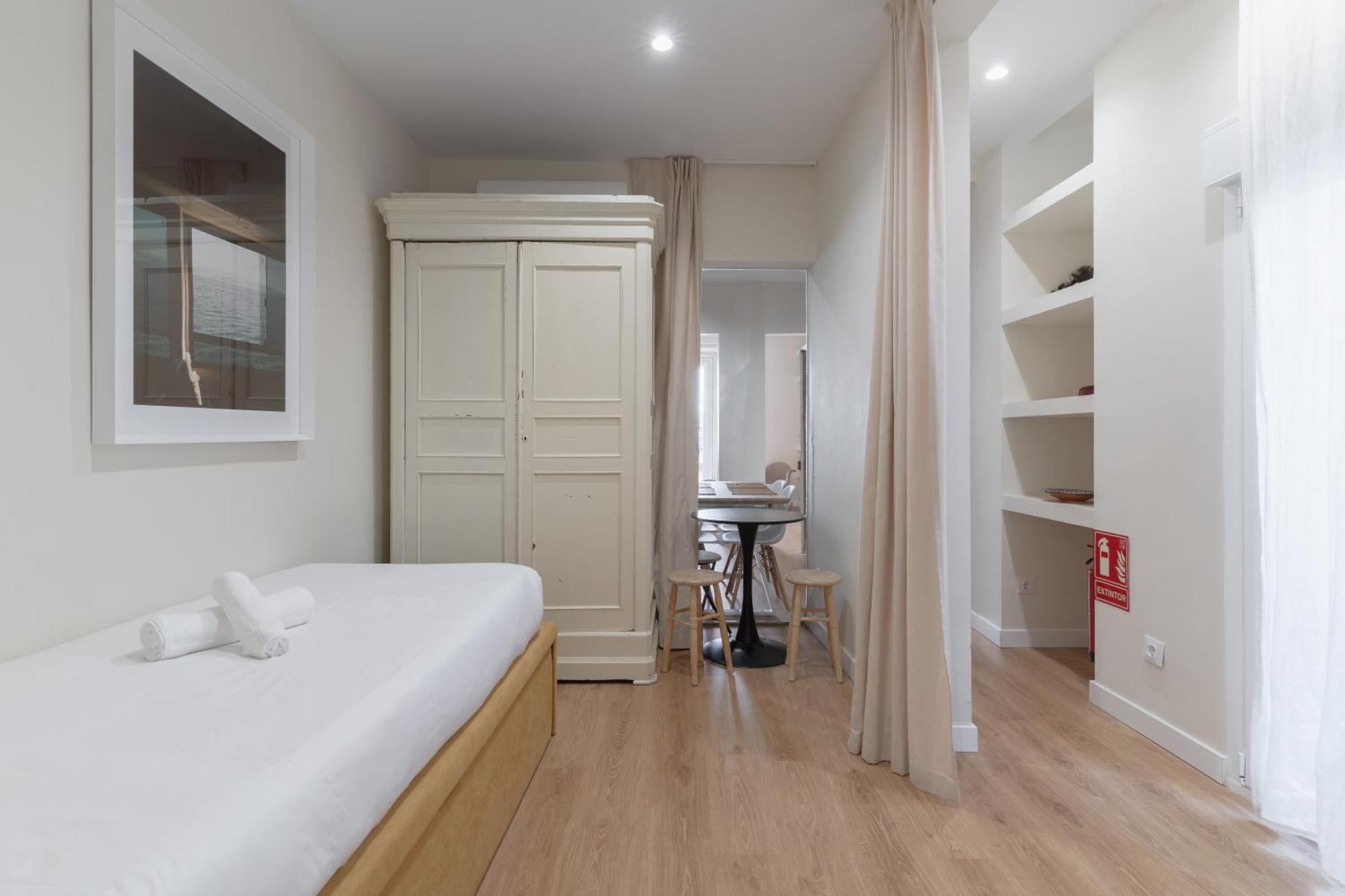 Centric- 1bd 1bth Furnished - Chueca