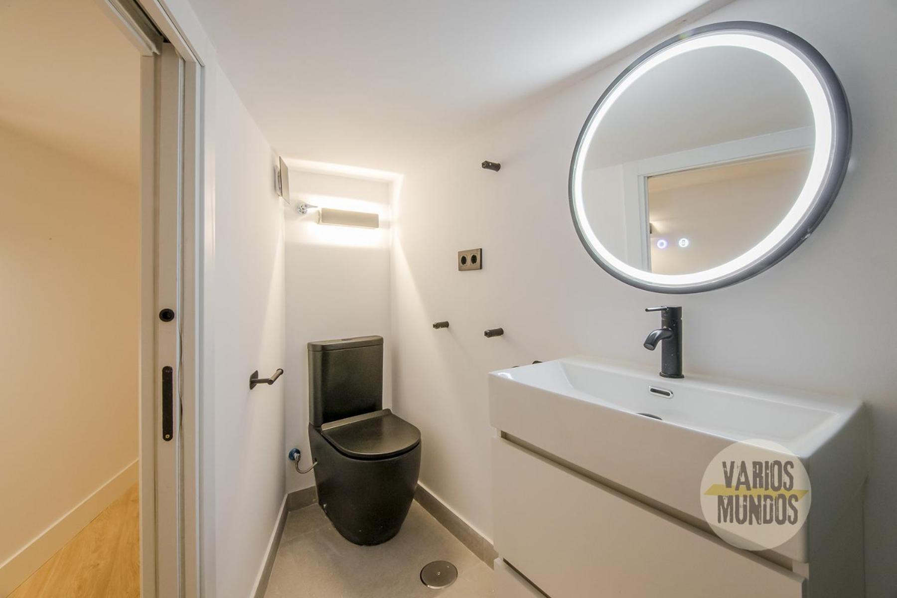 Centrico And New Bajo 10pax En Gran Via Apartment
