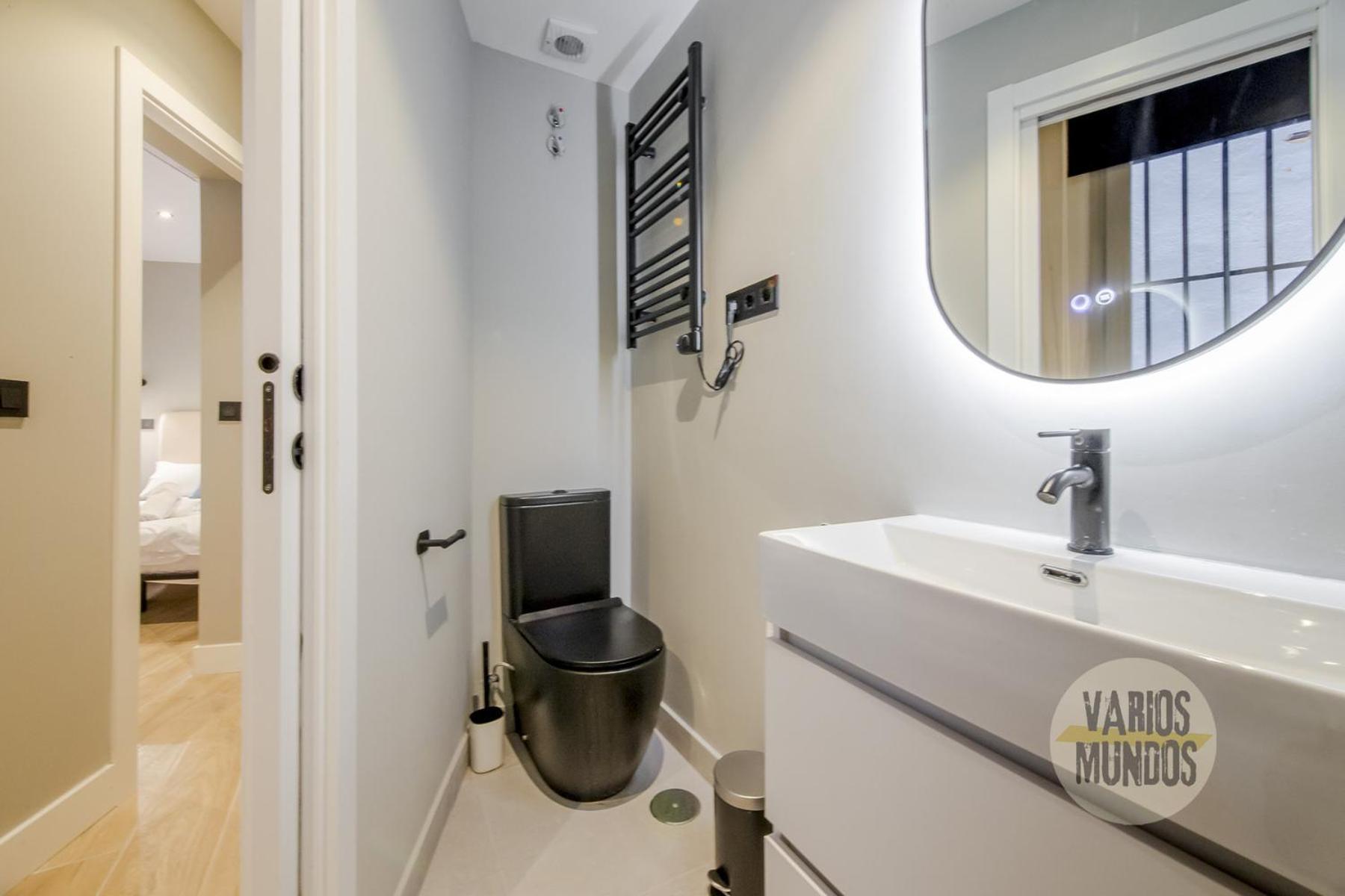 Apartment Centrico And New Bajo 10pax En Gran Via