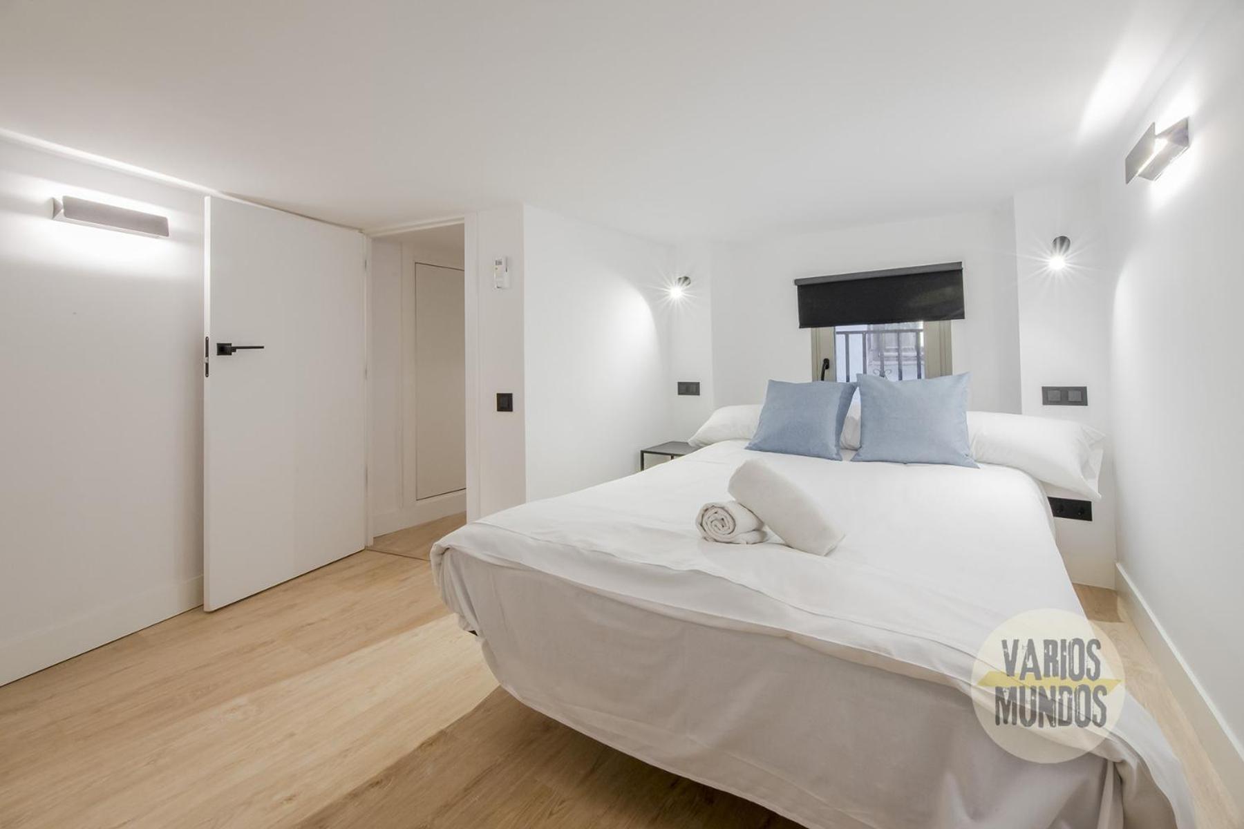 Centrico And New Bajo 10pax En Gran Via * Madri