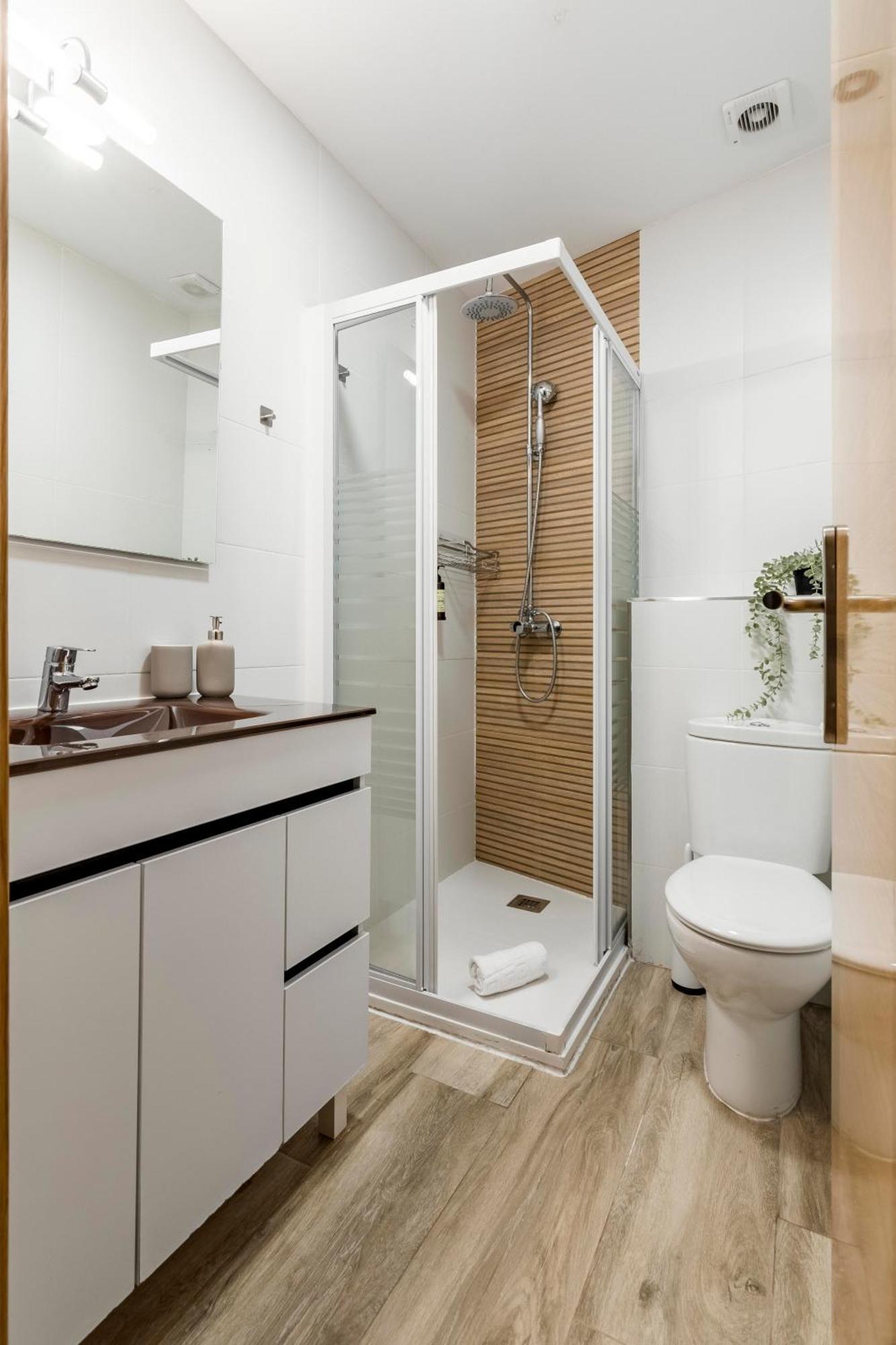 Charming Numancia Apartment Madrid