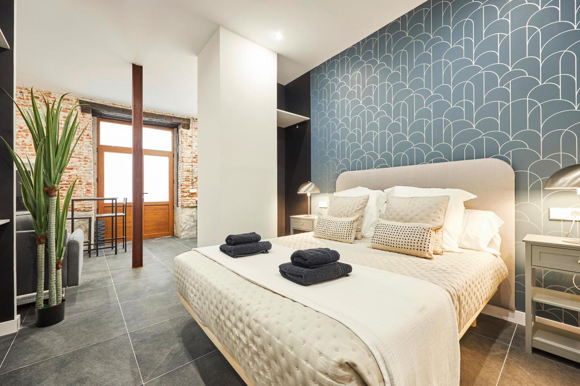 Apartment La Latina Style, By Presidence *