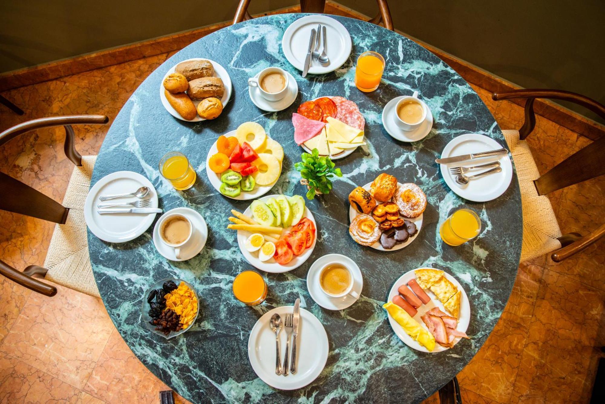 Hotel Cason Del Tormes By Happyculture 3*