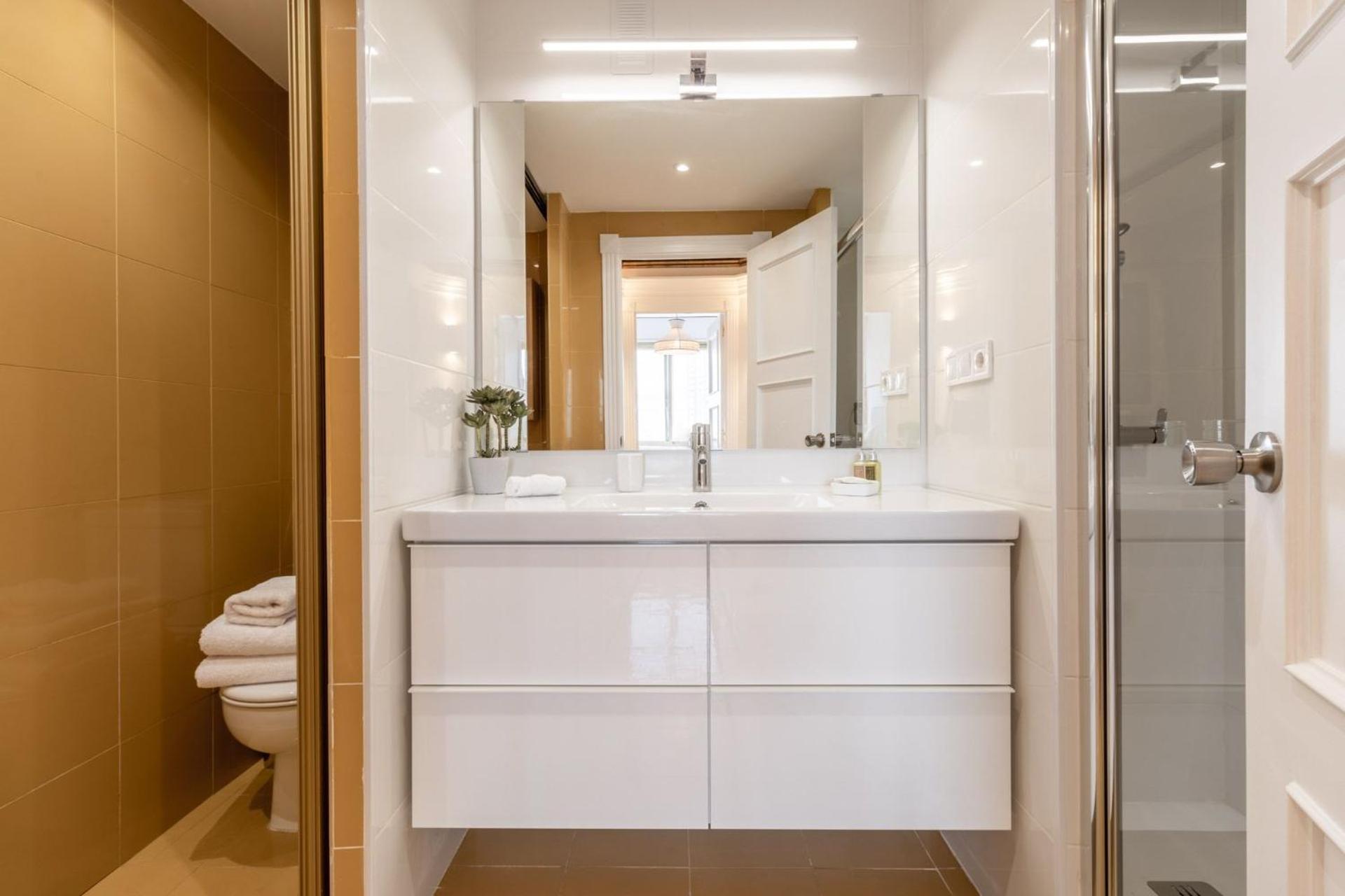 Bright For 4 With Stunning Views Princesa Ii