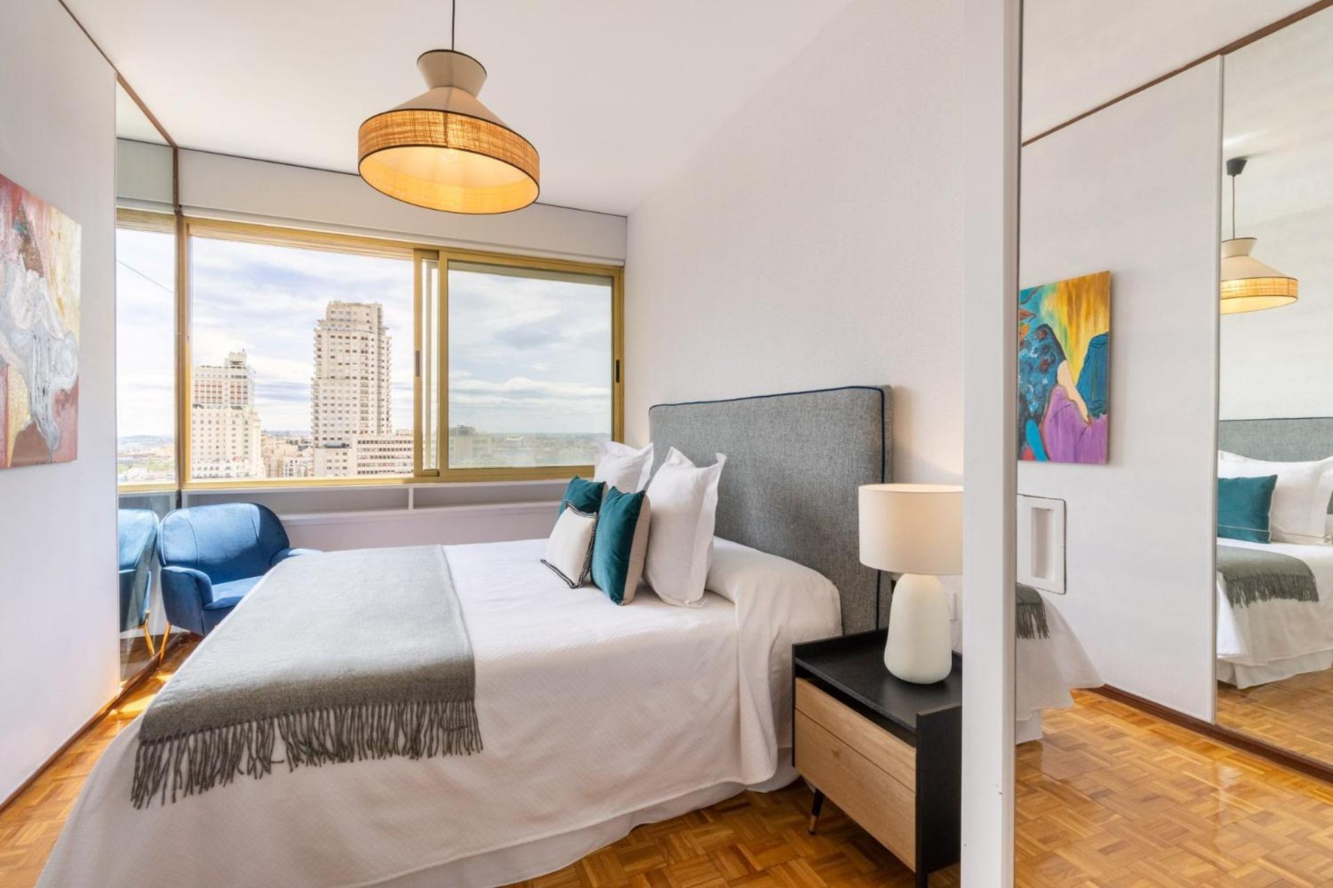 Apartment Bright For 4 With Stunning Views Princesa Ii Madrid