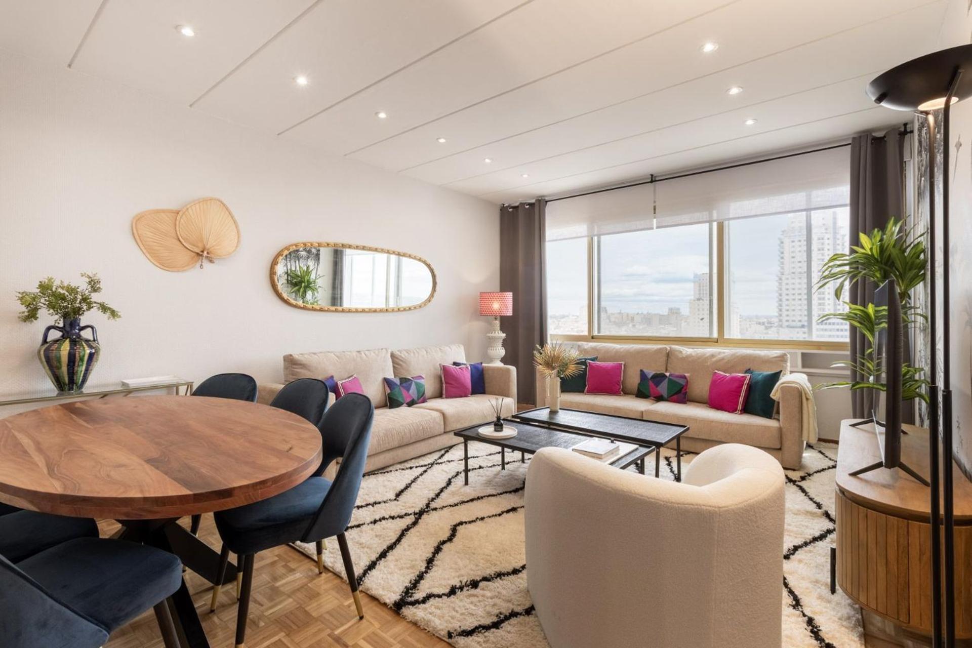 Bright For 4 With Stunning Views Princesa Ii Apartment