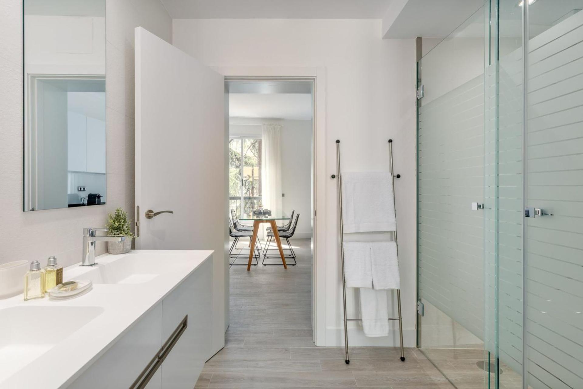 Apartment Charming Near Almudena And Royal Palace Perfect Royal Palace Ii Madrid