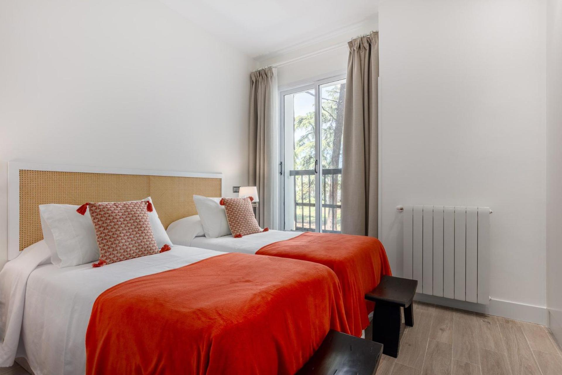 Charming Near Almudena And Royal Palace Perfect Royal Palace Ii Apartment *