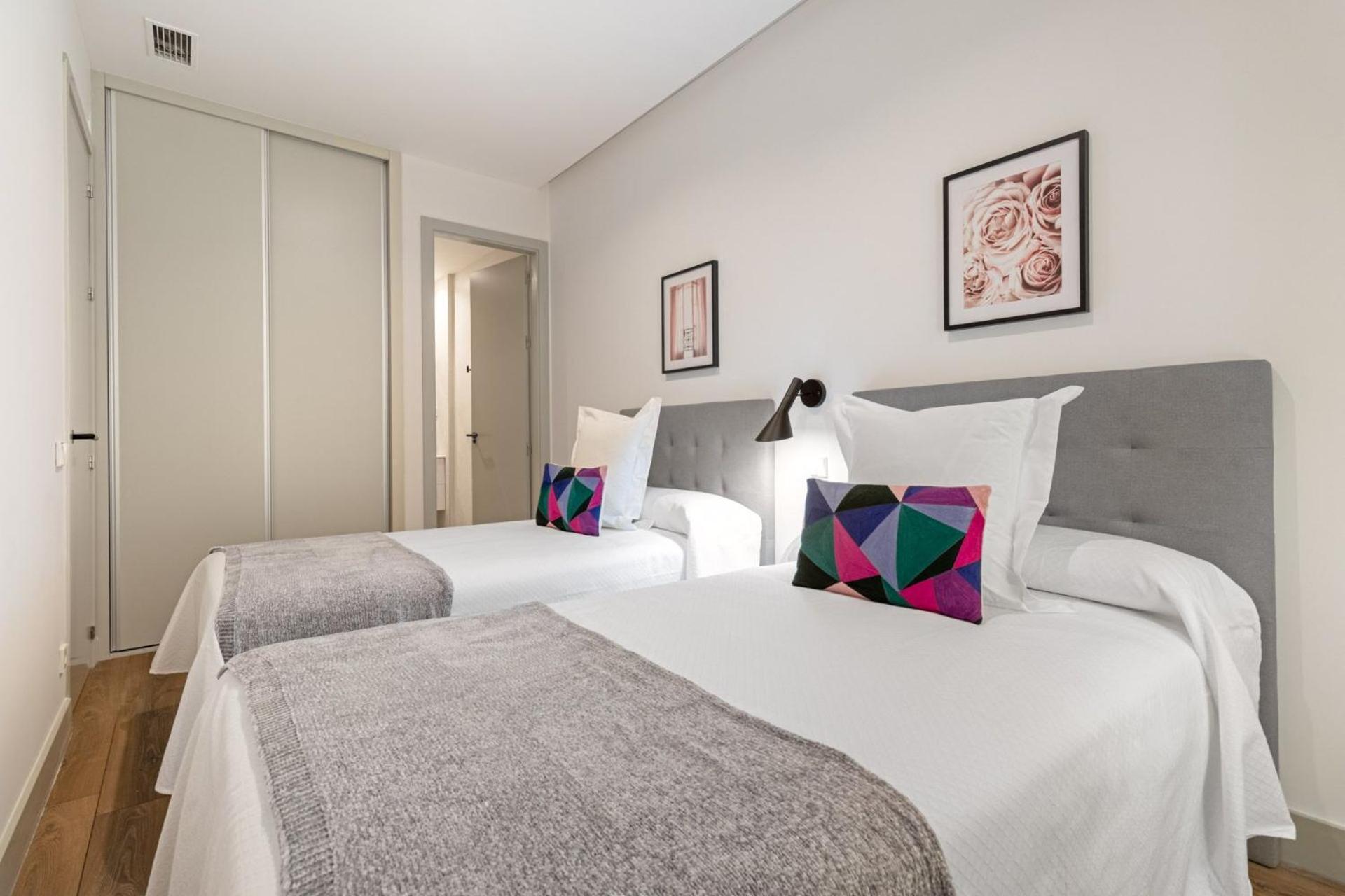 Apartment Cozy Ground-floor For 4 In Chamberi Quevedo V Madrid