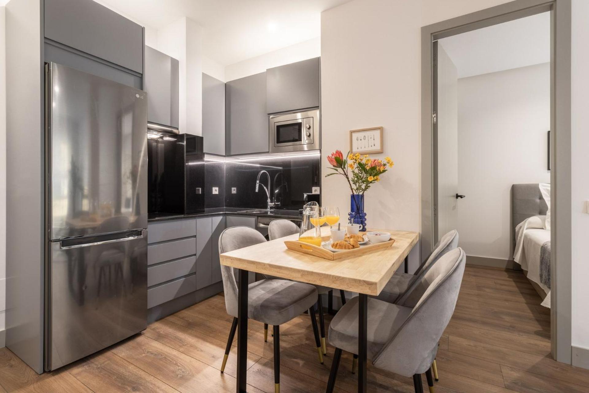 Cozy Ground-floor For 4 In Chamberi Quevedo V Apartment *