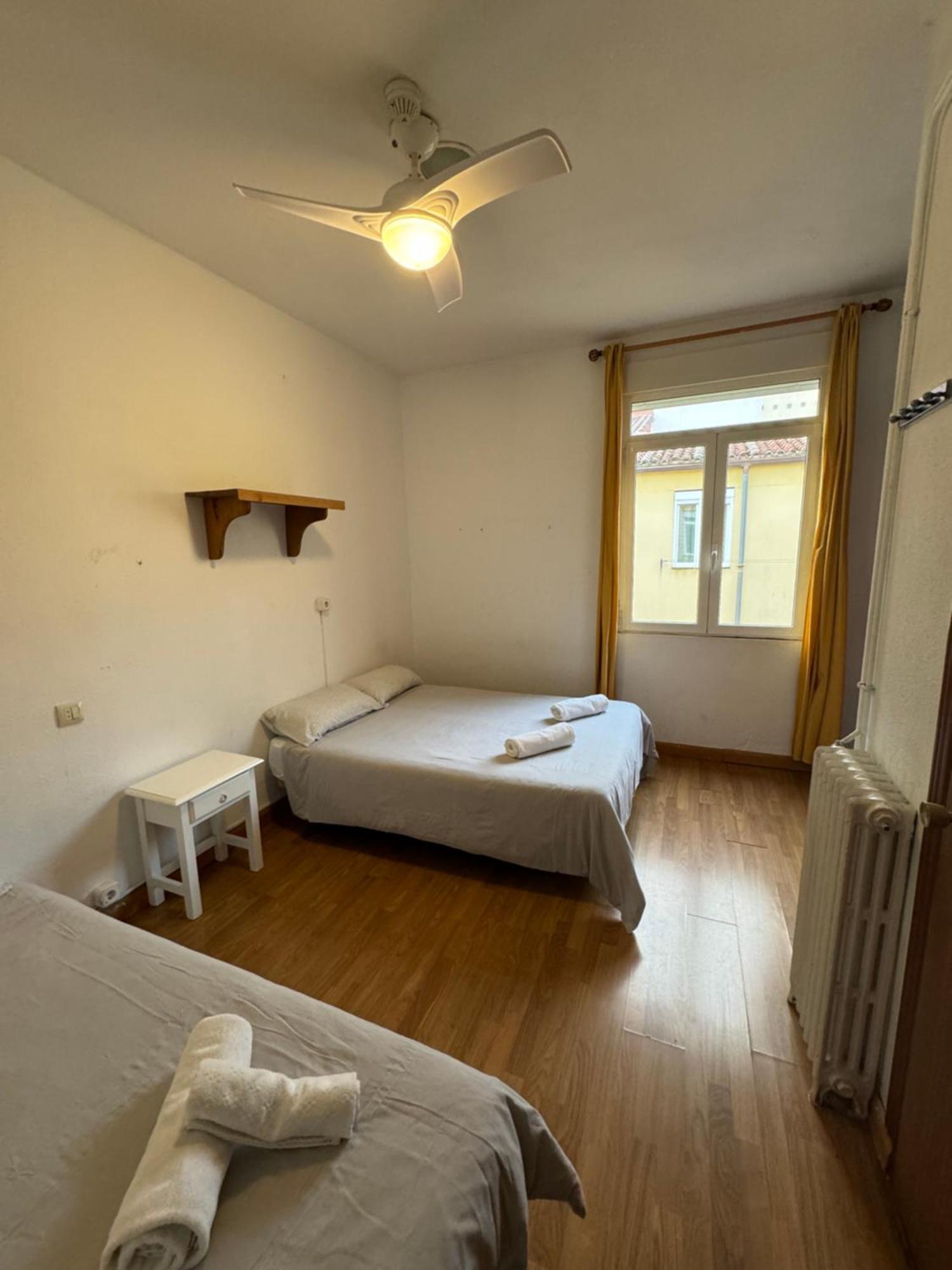 Rosales Residences Apartamento *