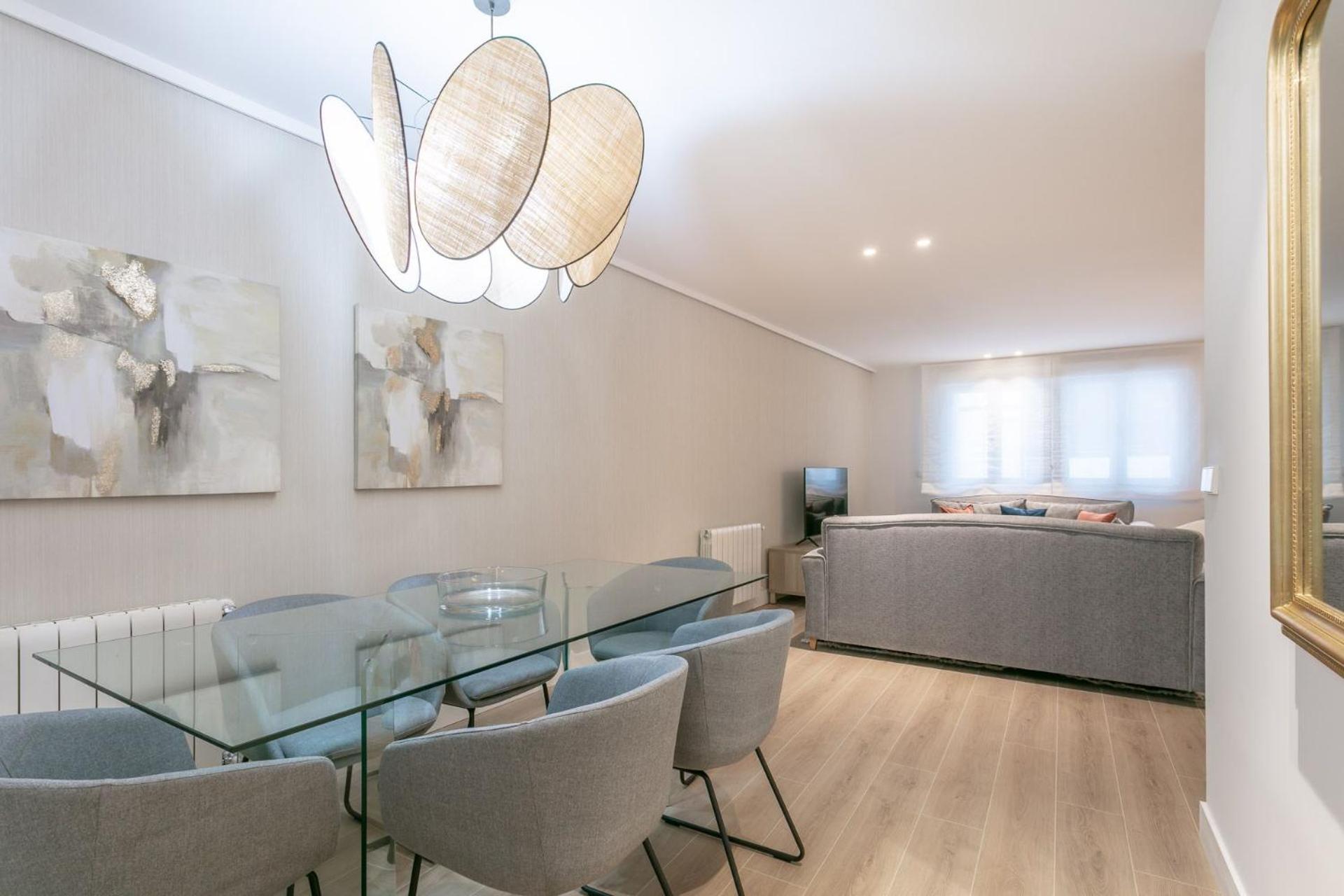 8-person Luxury In The Heart Of Prime Location Fuencarral I Lejlighed *