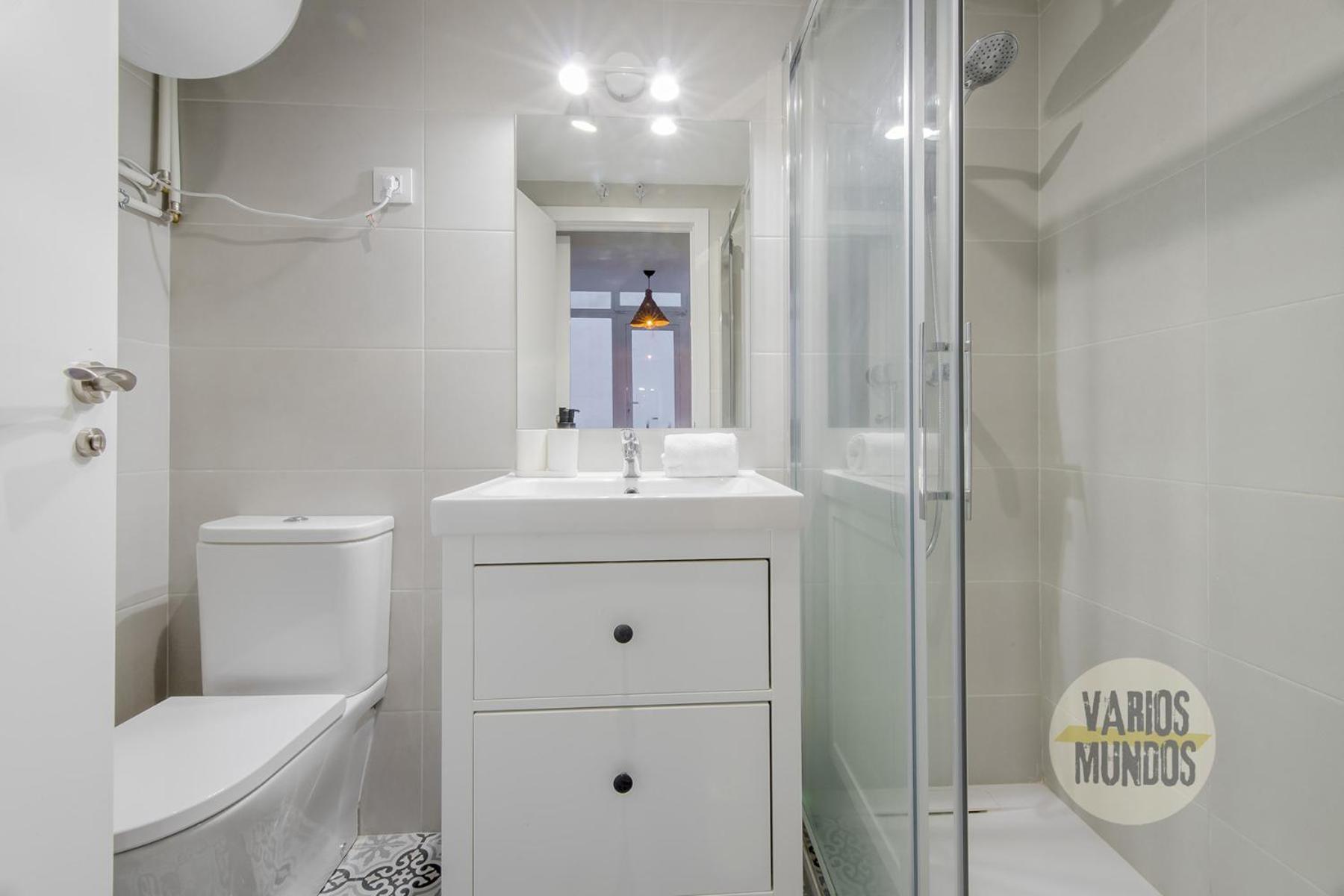 Cool 9pax En Plena Plaza De Chueca Apartment Madrid