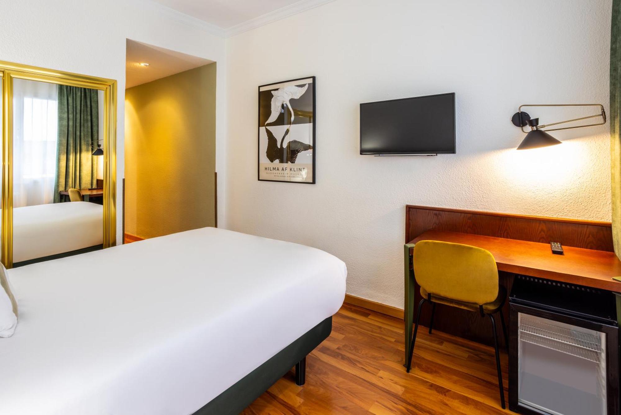 Hotel Cason Del Tormes By Happyculture 3*