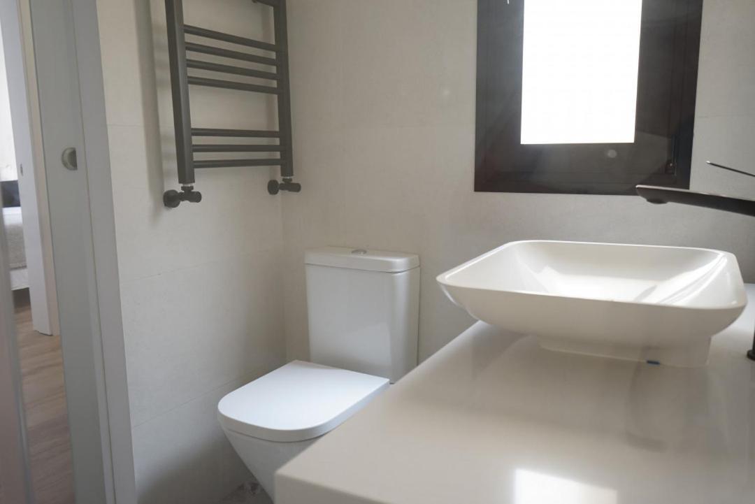Apartment Diaphanous And Modern- 2bd 2bth- Plaza Espana
