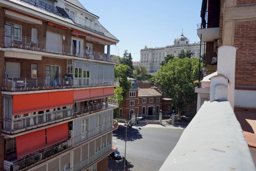 Apartment Diaphanous And Modern- 2bd 2bth- Plaza Espana Madrid