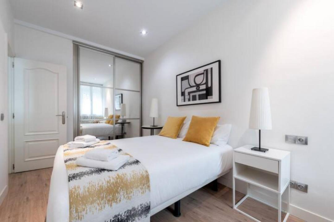 Modern, Cozy And Bright- 2bd 1bth- Tetuan Madrid