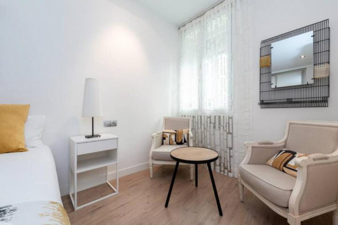 Modern, Cozy And Bright- 2bd 1bth- Tetuan Madrid