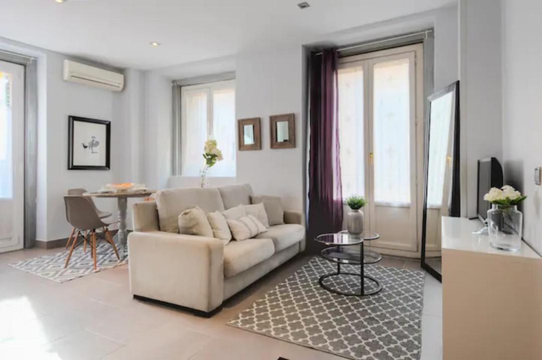 Apartamento Modern And Bright- 1bd 1 Bth Furnished- Sol In Downtown Area *