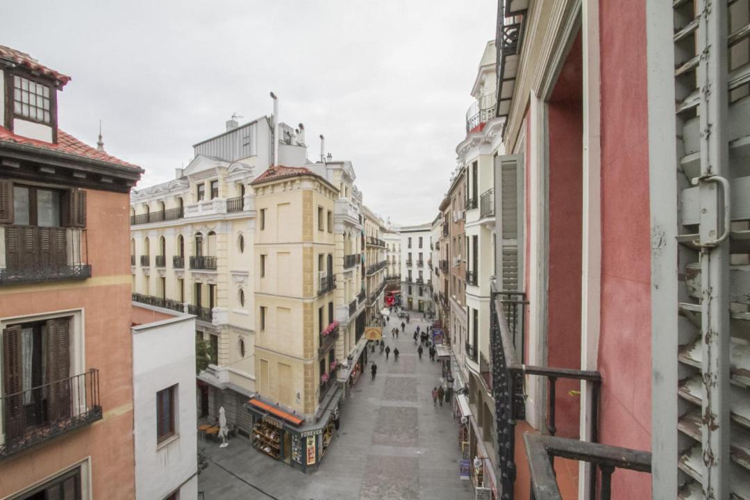 1 Bedroom 1 Bathroom Furnished - Sol - Bright Refurbished - Mintystay