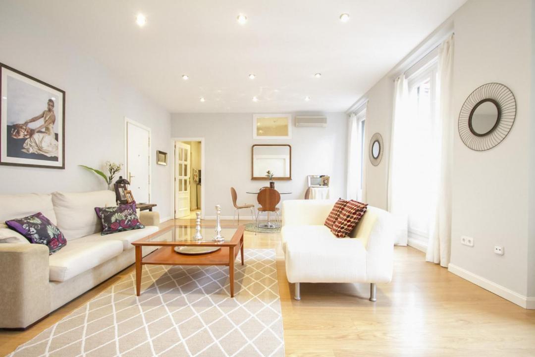 1 Bedroom 1 Bathroom Furnished - Sol - Bright Refurbished - Mintystay Apartment