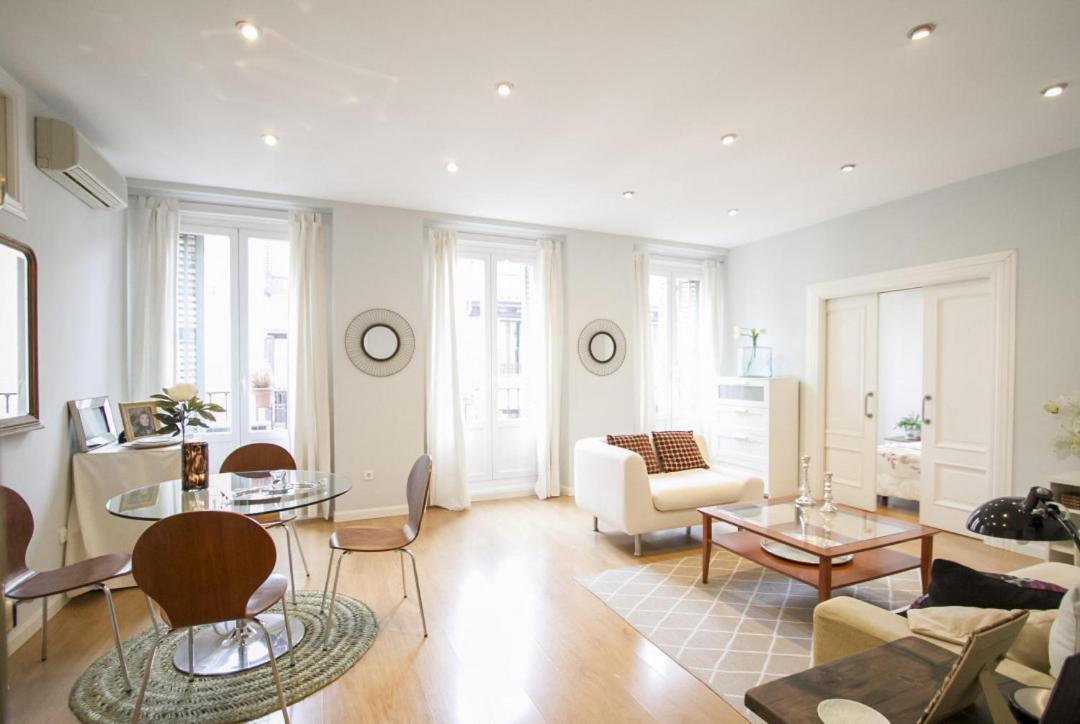 1 Bedroom 1 Bathroom Furnished - Sol - Bright Refurbished - Mintystay *