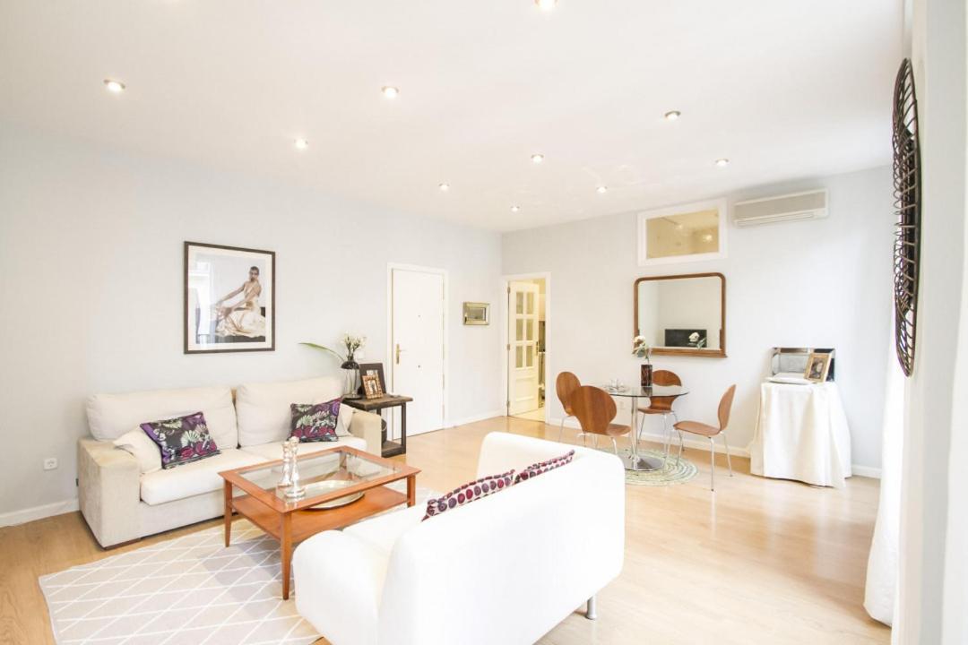 Apartment 1 Bedroom 1 Bathroom Furnished - Sol - Bright Refurbished - Mintystay Madrid