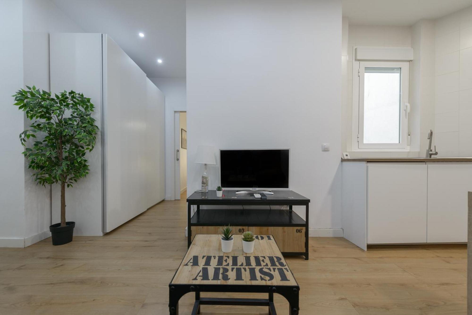 Avila Calle, Precioso Estudio En Santiago Bernabeu-estrecho En Segundo Piso Sin Ascensor Apartment Madrid