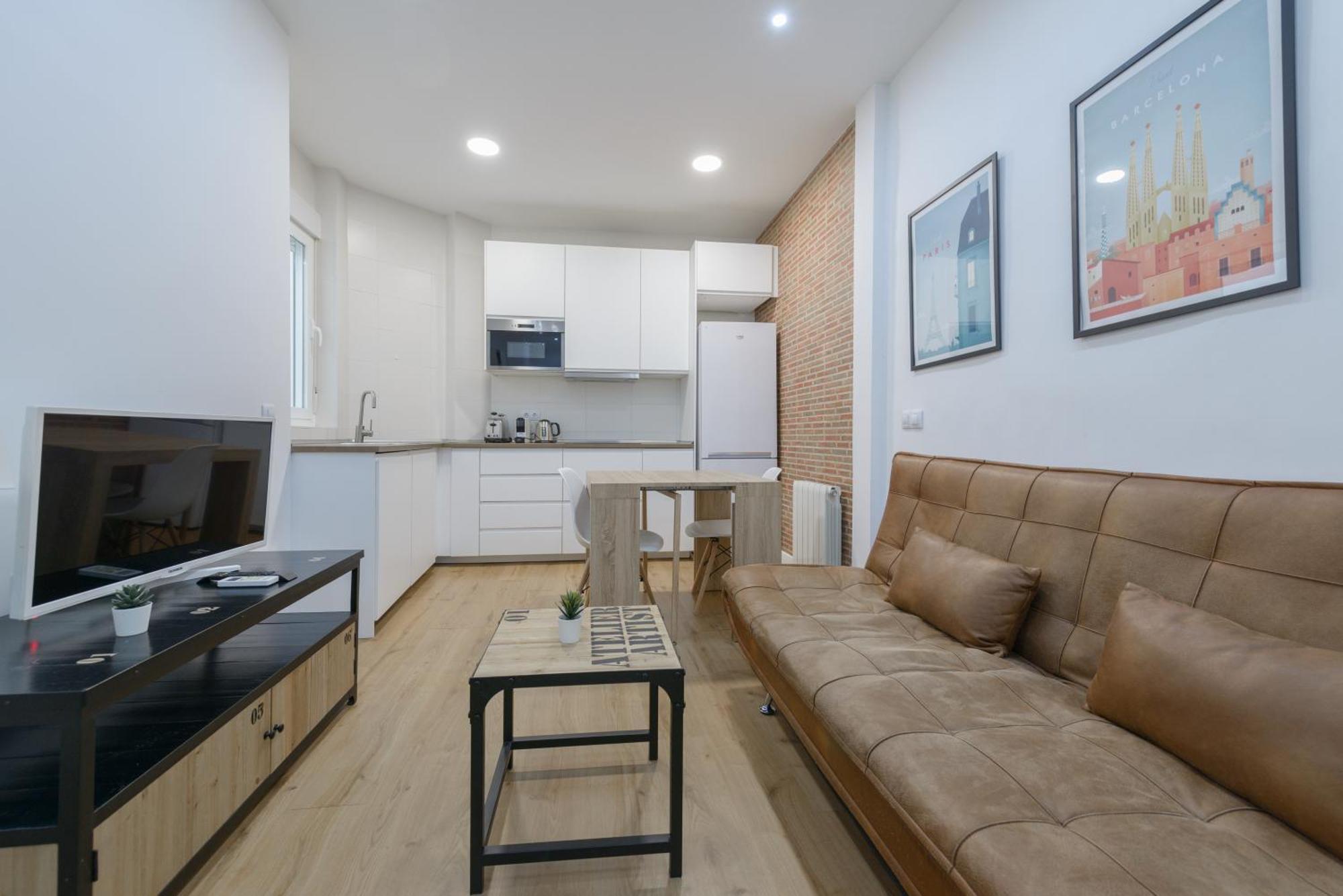 Avila Calle, Precioso Estudio En Santiago Bernabeu-estrecho En Segundo Piso Sin Ascensor Apartment Madrid