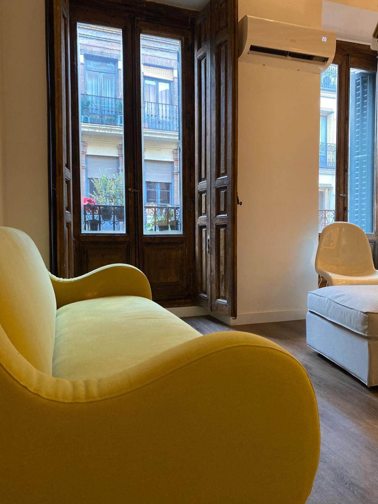Apartamento Hortaleza 4, Preciso Estudio En Chueca Junto A La Gran Via De Madri
